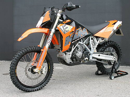 KTM_950_SuperEnduro_stpz.jpg