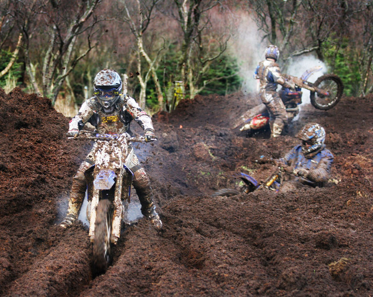20081118231934_motocross-g8.jpg